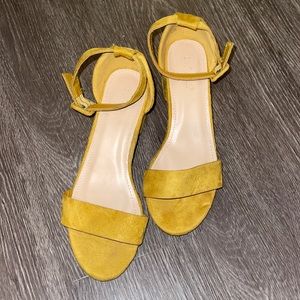 Mustard Velvet Heels Size 7